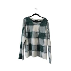 Womens Green And White Cozy Soft Sweater Size Large